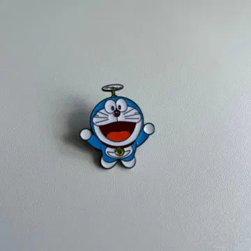 도라에몽 핀 배지 타케코