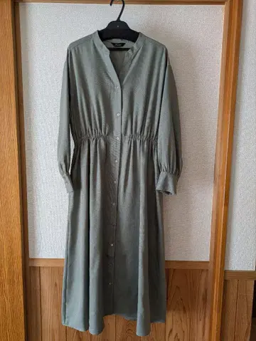 어반 리서치 그린 롱 드레스