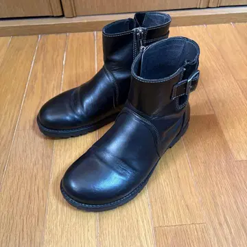 BIRKENSTOCK 블랙 엔지니어 부츠 38