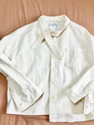 화이트 코듀로이 긴팔 셔츠 새상품 택 포함