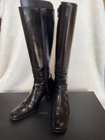 NEBULONI 블랙 가죽 롱 부츠