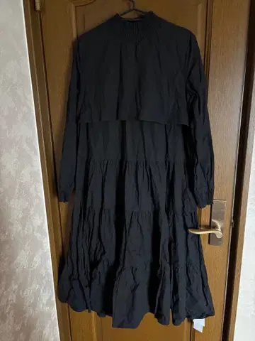 블랙 긴팔 티어드 원피스