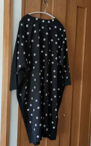 BEARDSLEY 비어즐리 도트 원피스