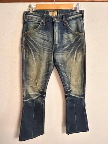 Wrangler 청바지 W32