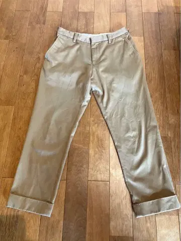 District UNITED ARROWS 68 크롭