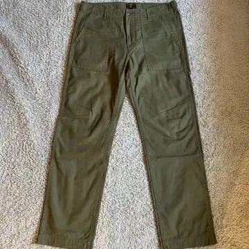 건호 x 빌라봉 베이커 팬츠