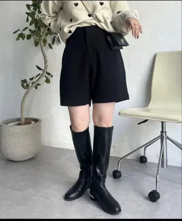 프로즈 베일 프론트 다트 숏팬츠