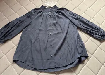 UNTITLED 다크 그레이 긴팔 블라우스 02 새상품