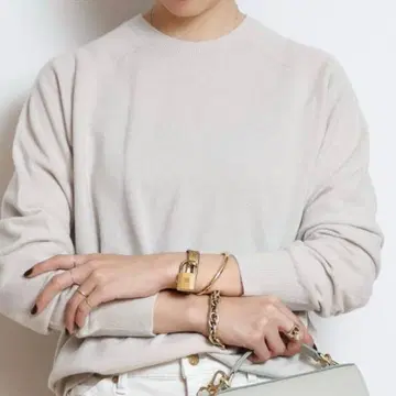 두지엠 클라세 CAPRI 크루넥 풀오버