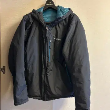 mont-bell 후드 부착 다운 자켓 블랙