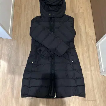 그린 레이블 릴랙싱 다운 코트