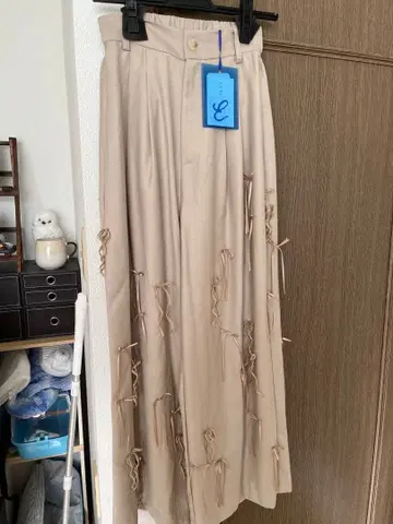 미사용 새상품 la belle Etude many ribbon pants