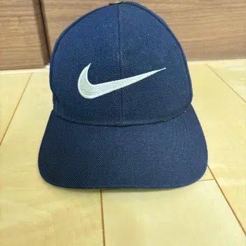 Nike 네이비 90s 캡 usa제