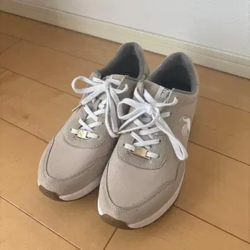 le coq sportif 베이지 스니커즈