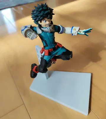 [나의 히어로 아카데미아] 데쿠 피규어