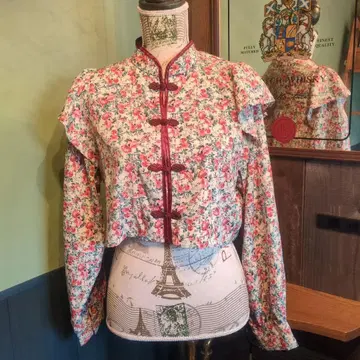 꽃무늬 프릴 긴팔 차이나 블라우스 쥬에티 jouetie