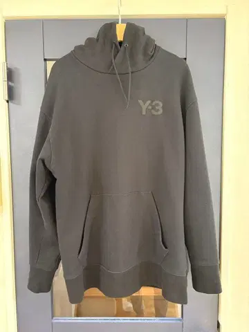 Y-3 블랙 후드티 후드 부착