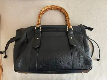 BEVINI 베비니 대나무 천연 가죽 핸드백 투모로우랜드 구매 새상품급