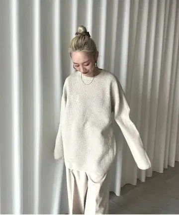 AmeriVINTAGE DISPERSE LOGO KNIT TOP