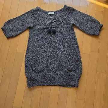 다크 그레이 니트 원피스 7부 소매