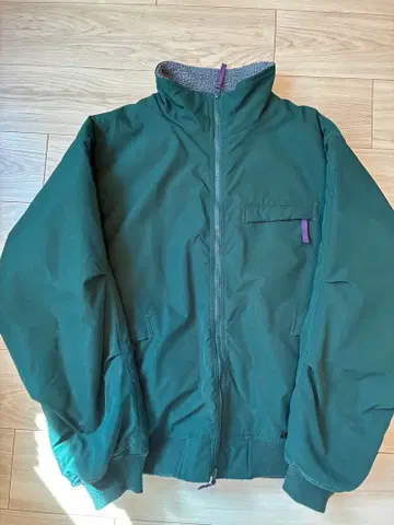 다크 그린 나일론 자켓