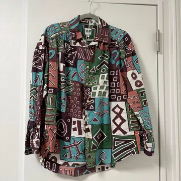 AIE 패턴 셔츠 S 사이즈