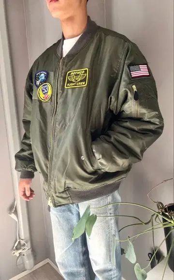 MA-1 플라이트 자켓 올리브 그린