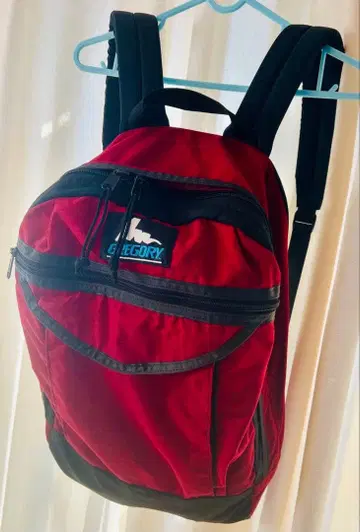 GREGORY 레드 백팩
