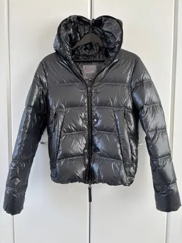 새상품급 DUVETICA 스틸 그레이 다운 자켓 S