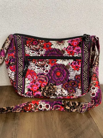 새상품급 베라 브래들리 백