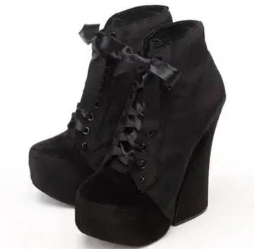 제프리 캠벨 청키힐 블랙