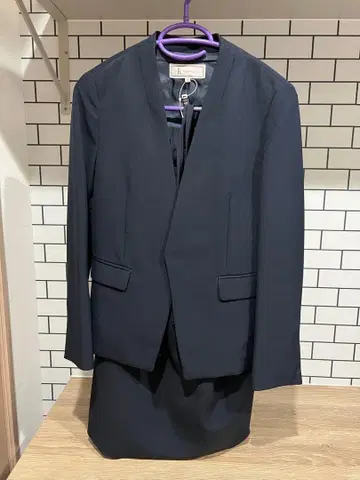 [ 로페피크닉 ] 네이비 스커트 수트