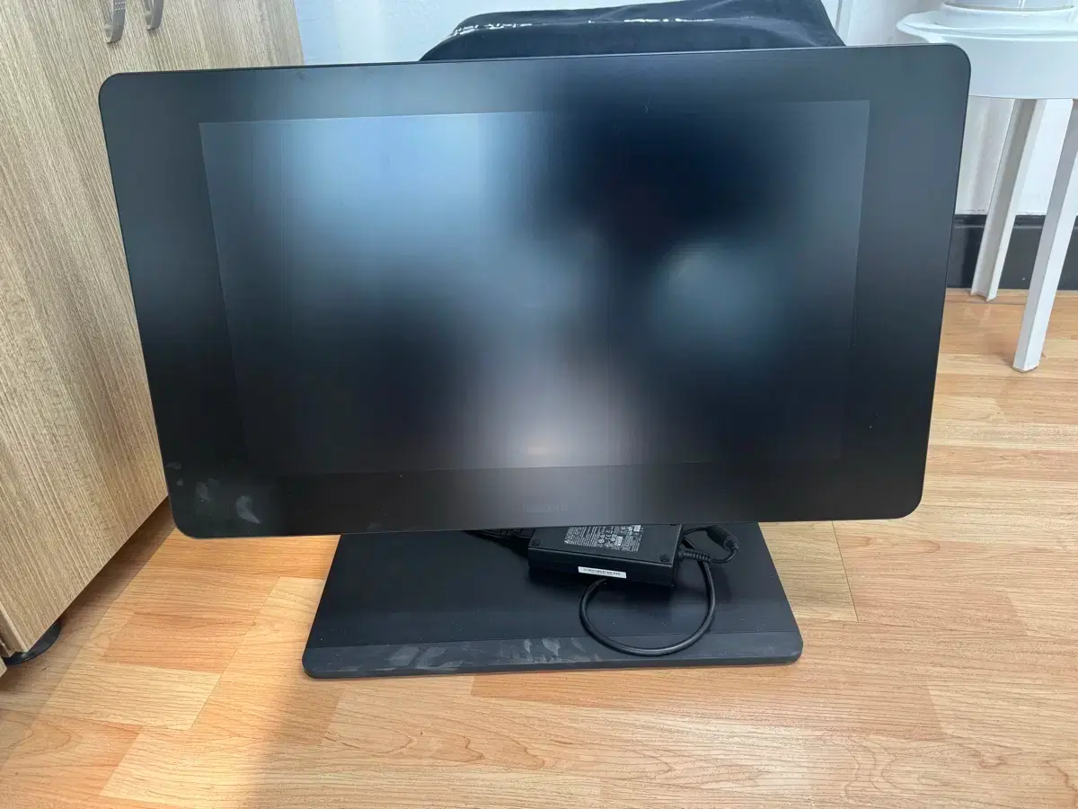 Wacom Cintiq Pro 24 DTK-2420 #와콤,#신티크프로,#신티크프로24,#DTK-2420,#DTK2420 on  Bunjang Global Site.