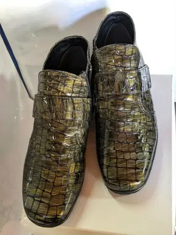 크로커다일 무늬 슬립온 신발 숏부츠 그린 계열 미사용 새상품