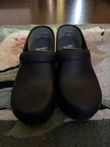 단스코 블랙 사이즈 36