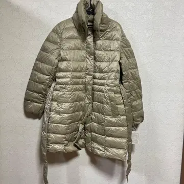 다운 웨어 베이지 롱 다운 자켓