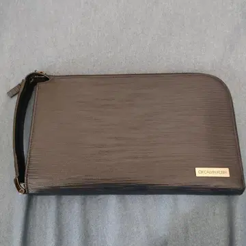 (새상품급) CALVIN KLEIN 네이비 클러치백