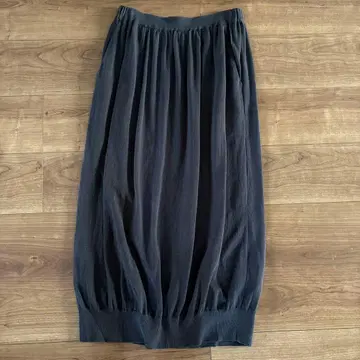 evam eva 하이 트위스트 코튼 니트 리브 스커트 먹색