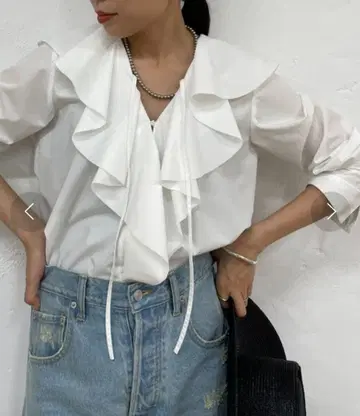 라운지 드레스 프릴 칼라 셔츠 화이트 블라우스 Loungedress