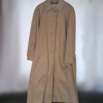 Aquascutum 베이지 스텐카라 코트