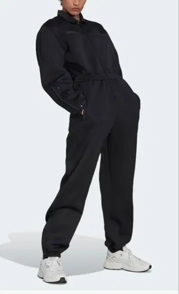 미사용 새상품 adidas 나일론 점프수트 올인원 블랙