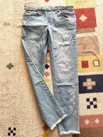 Desigual 데이지 자수 스키니진 라이트 블루