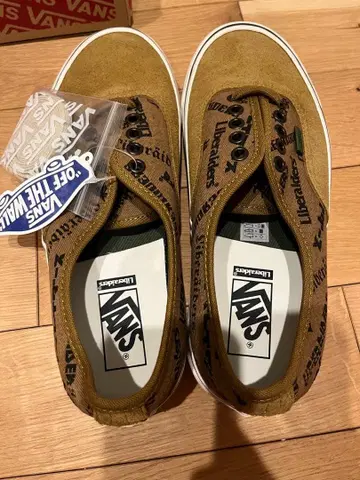 VANS x Liberaiders AUTHENTIC 브라운 스니커즈