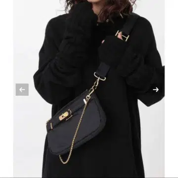 Deuxieme Classe 시타 파란티카 파우치 백 블랙