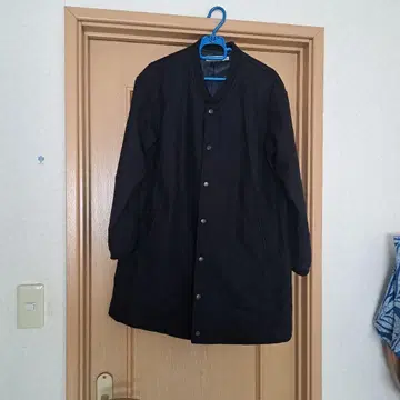 니코앤드 네이비 컬러 코트