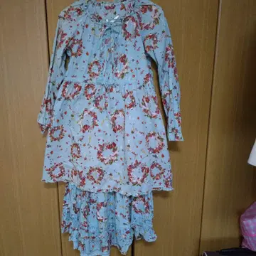 핑크하우스 베리즈리스 패턴 튜닉 + 캉캉 스커트 셋업