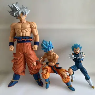 드래곤볼 피규어 세트 손오공 베지터  타월 포함