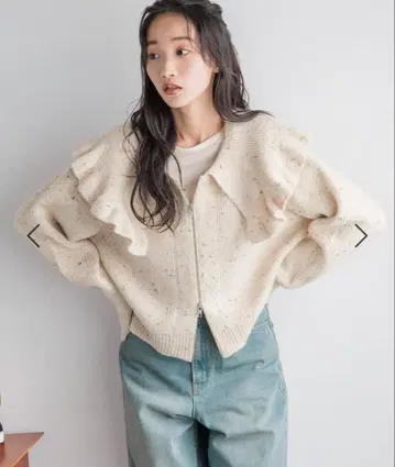 LOWRYS FARM 프릴 빅 칼라 가디건 LS