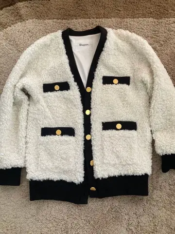 그레이스 콘티넨탈 보아 가디건 골드 버튼