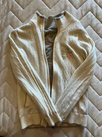 adabat 아가일 무늬 니트 스웨터